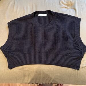Black Knit Sleeveless Sweater Vest